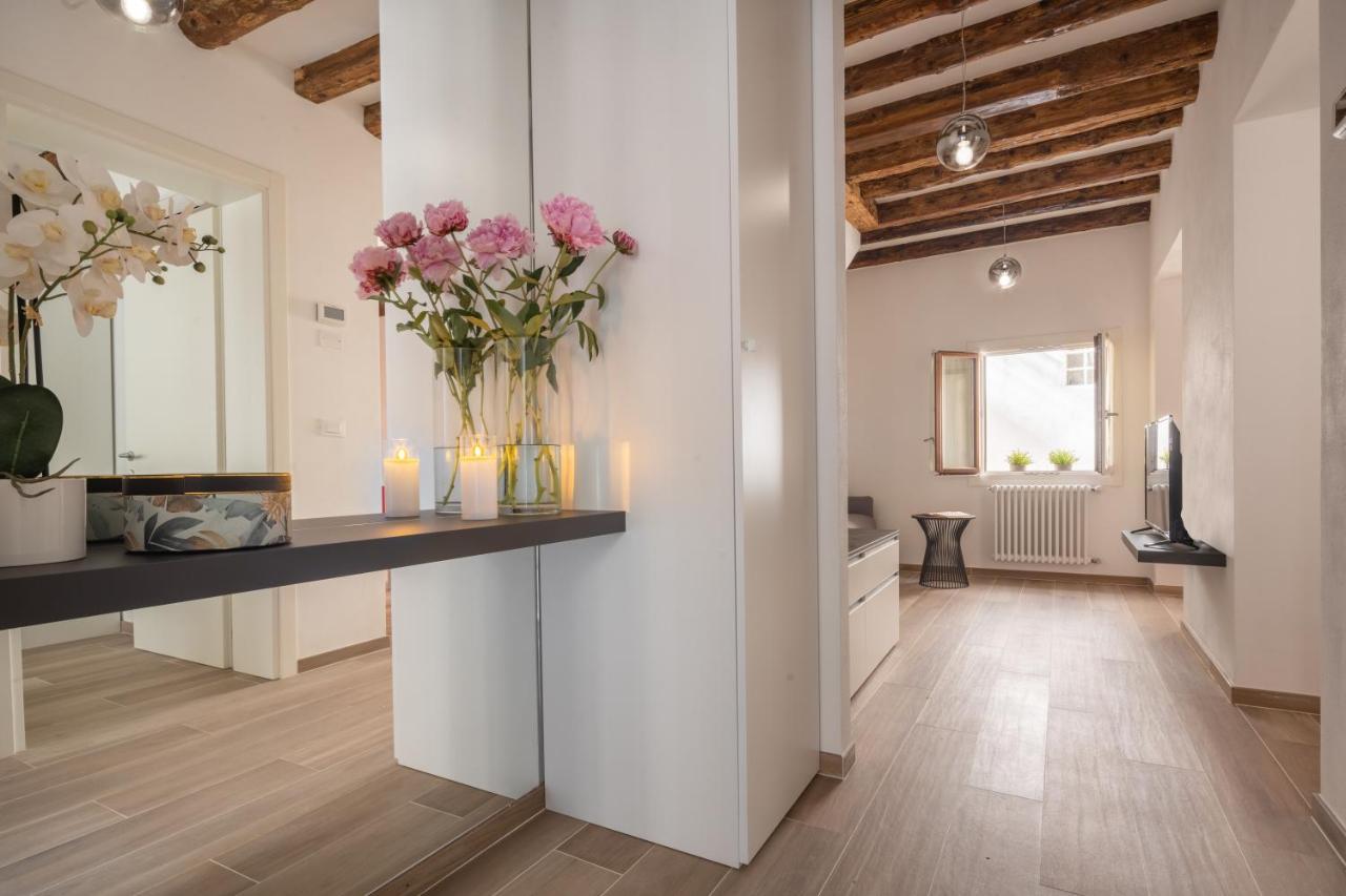 San Giacomo Dall'Orio Garden Apartment R&R 威尼斯 外观 照片