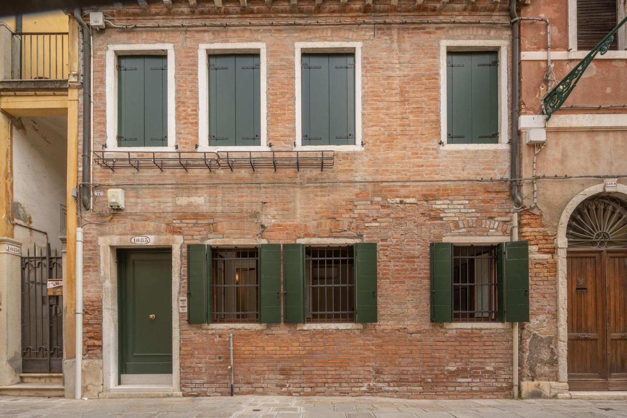 San Giacomo Dall'Orio Garden Apartment R&R 威尼斯 外观 照片