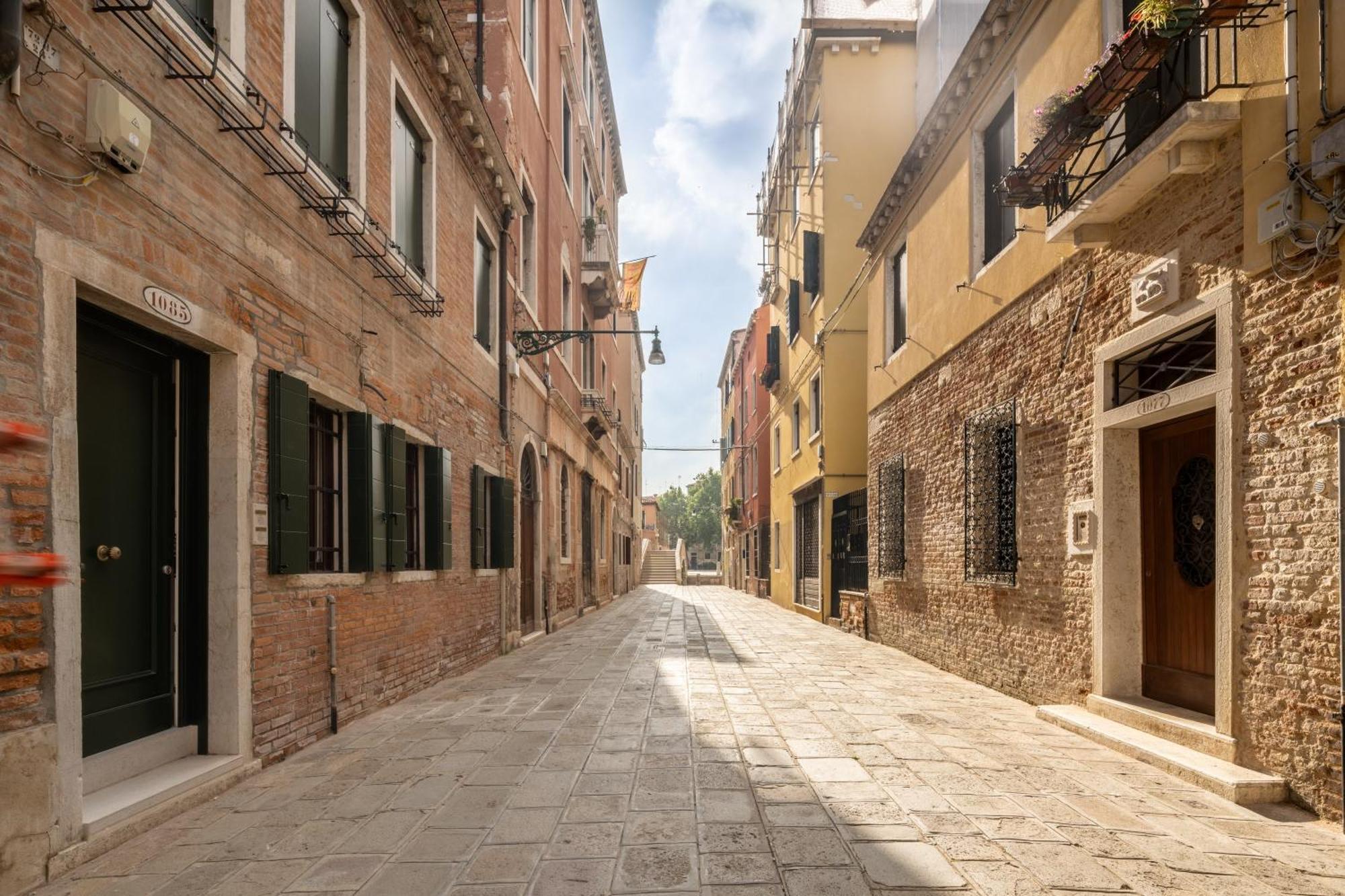 San Giacomo Dall'Orio Garden Apartment R&R 威尼斯 外观 照片